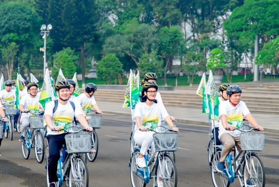 Pedaling towards a greener future: Celebrating the Community Bike Day in Pleiku City, Vietnam