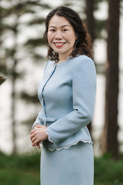 MRS. LE THANH HUYEN - OUTSOURCING MANAGER